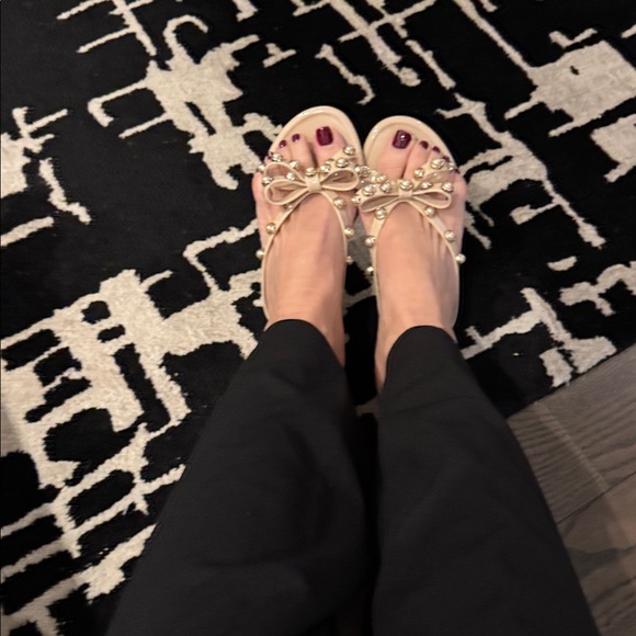 Casual beige flip flop - Picture 4 of 4